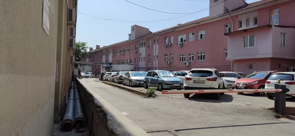 Enfeksiyon Hastalıkları ve Klinik Mikrobiyoloji Kliniği - Photo 2