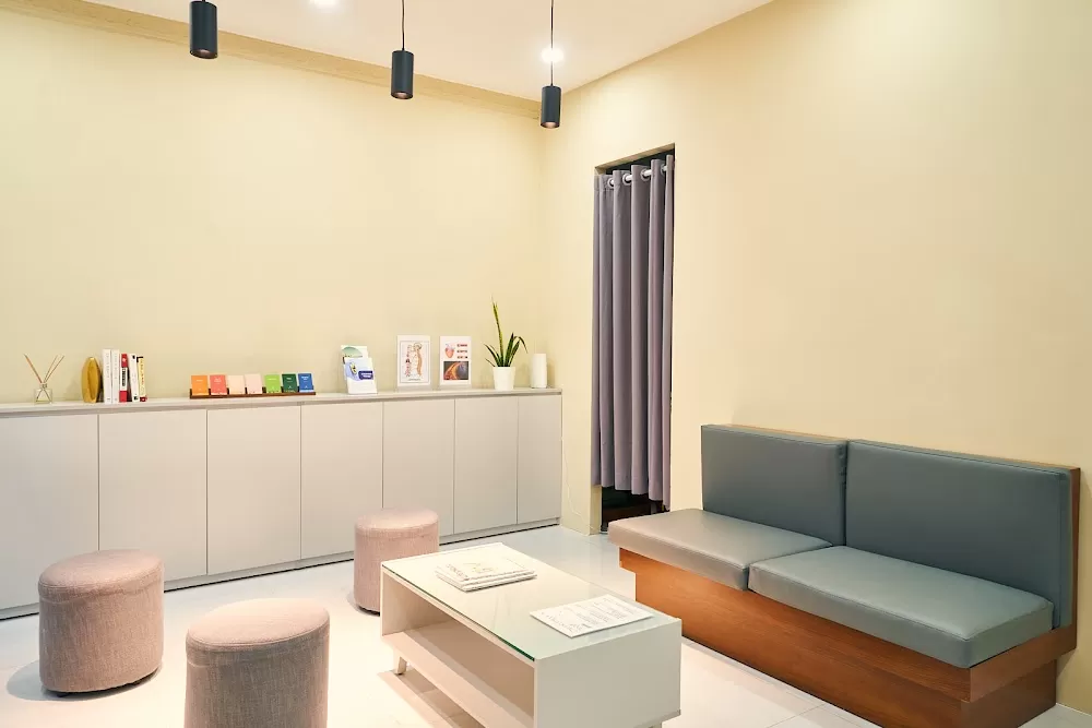 Medeze Medical - Photo 1