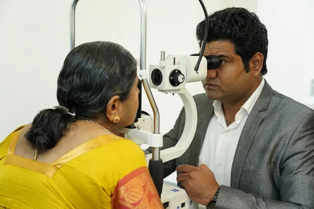 idrishti eye hospital - Photo 6