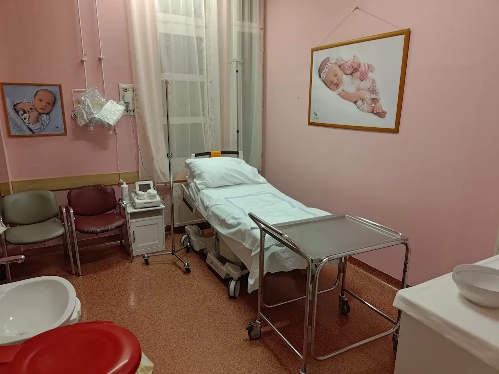 Szülészet Nőgyógyászat és Nőgyógyászati Onkológiai osztály - Photo 1