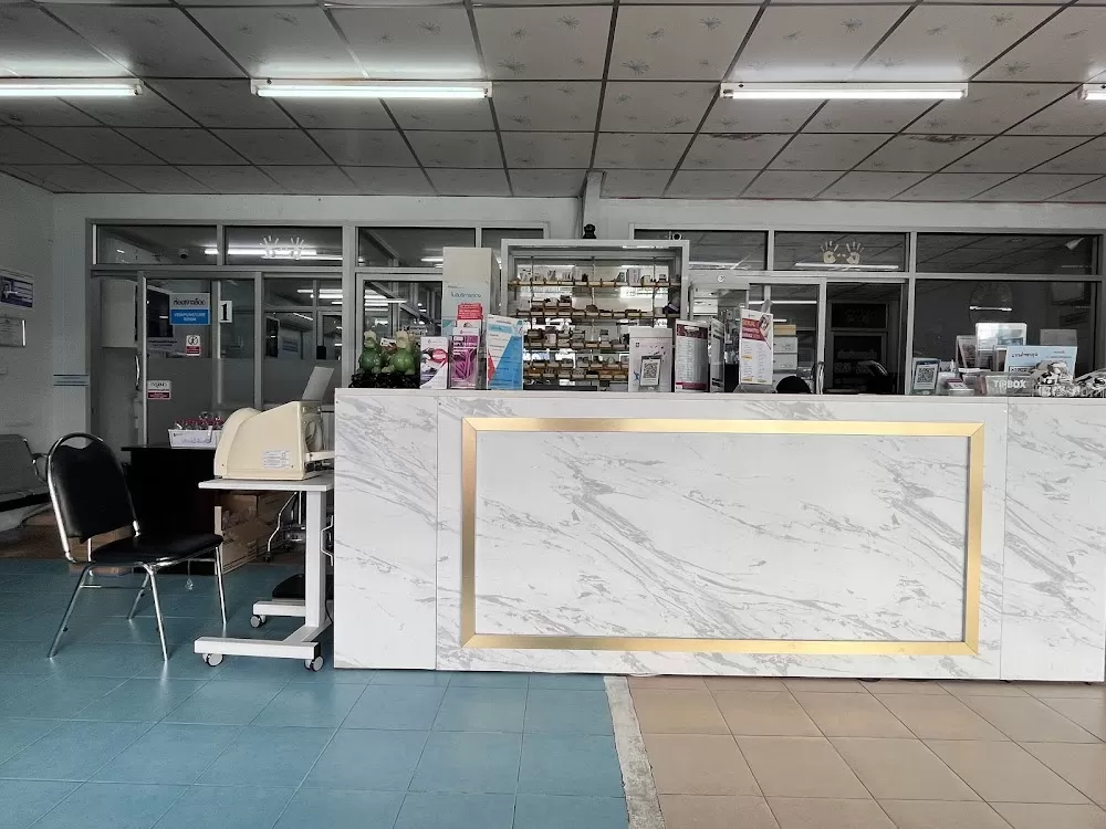 NABON MEDICAL CLINIC - Photo 8