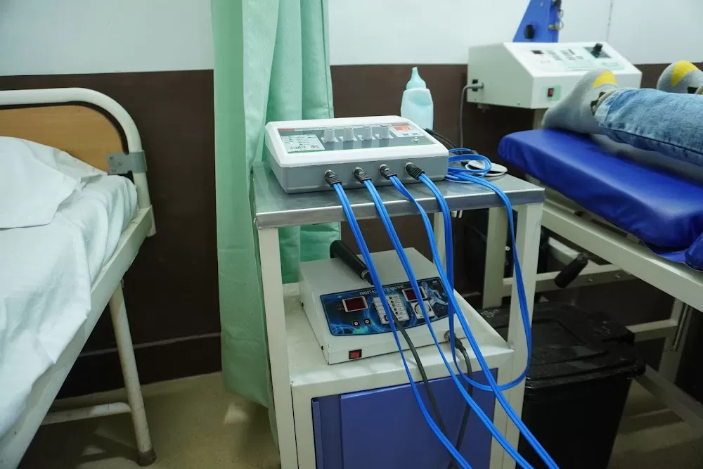 Dr Khurana's Hospital - Photo 6