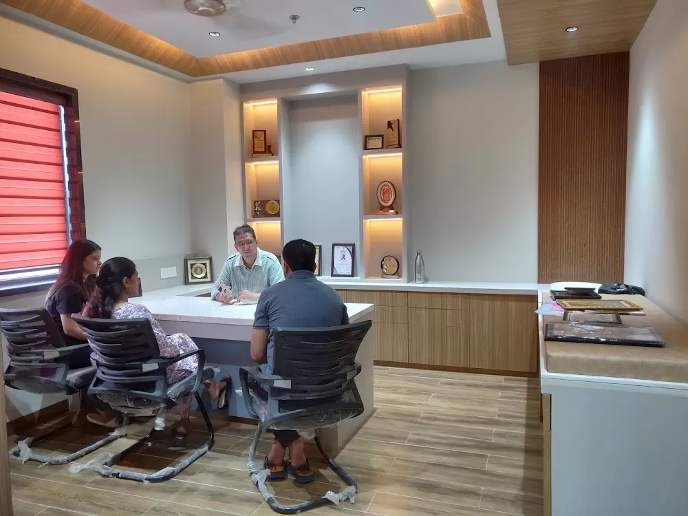 Pink Star Hospital - Best Neuro Hospital - Photo 7