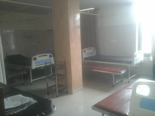 Solanki Hospital - Photo 8
