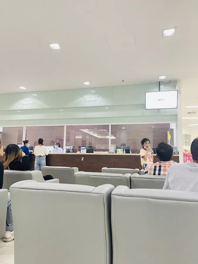 Bangkok Hospital Trat - Photo 4