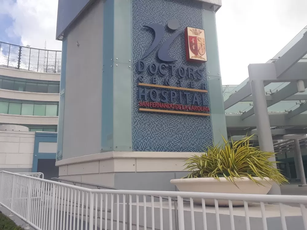 Doctors' Center Hospital - San Fernando de la Carolina - Photo 2