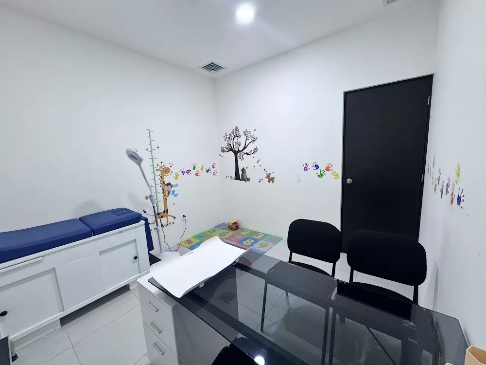 CENTRO MÉDICO EDILAB - Photo 8