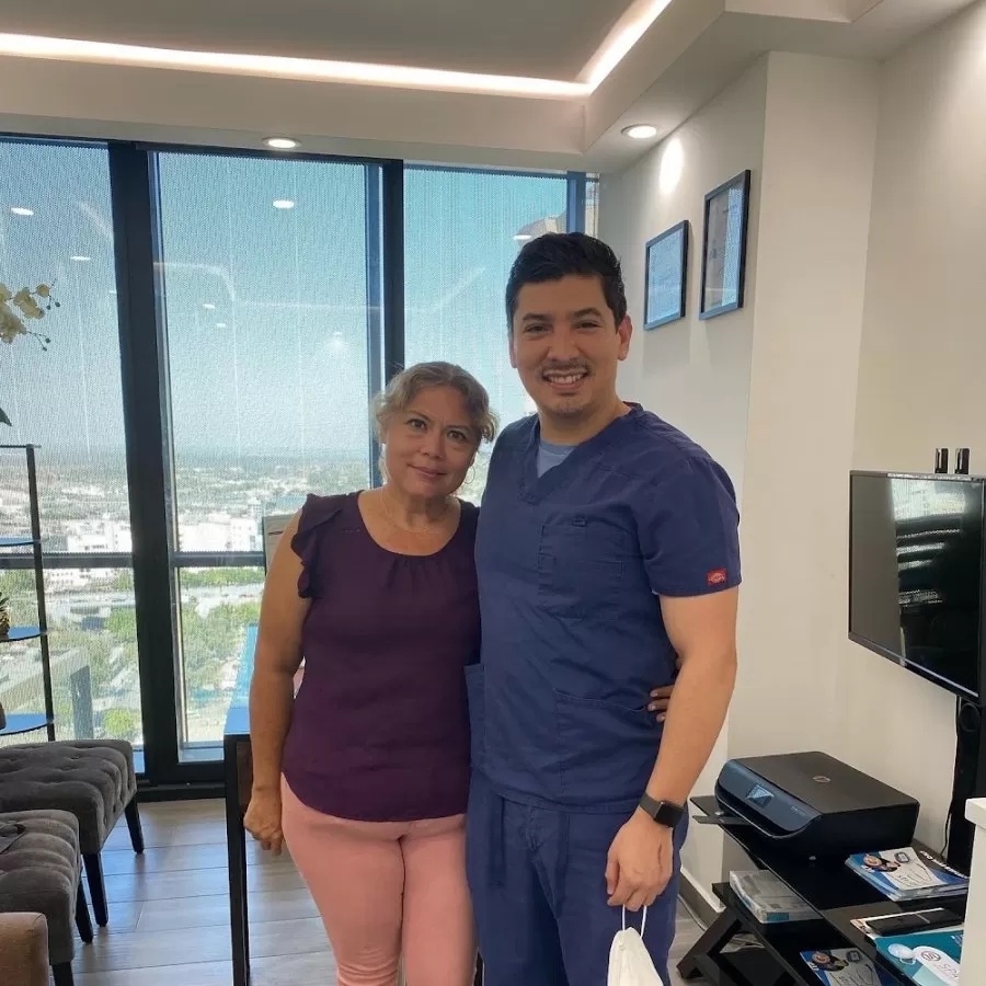 Dr. Rene Armenta - Cirujano Bariatra en Tijuana - Photo 2