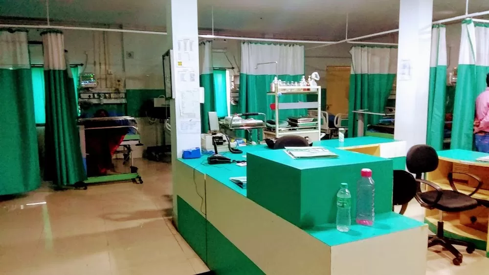 BHOPAL CARE HOSPITAL - Photo 4