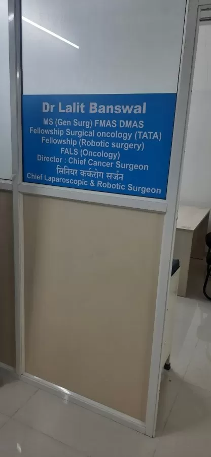 Dr. Lalit Banswal - Best Cancer Specialist in Pune | Chief Cancer & GI Surgeon | Laparoscopic & Robotic Surgeon in Pune - Photo 8