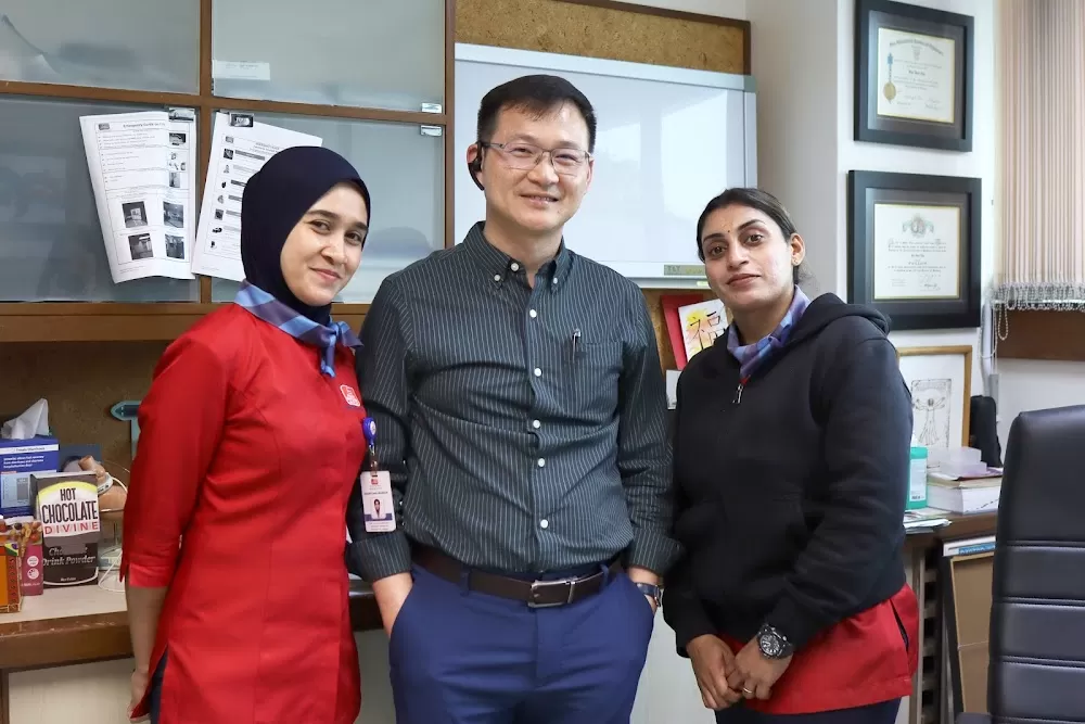 Dr Cha Kar Huei - General, Laparoscopic, Bariatric Surgeon - Photo 5