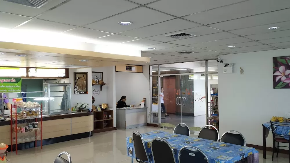 Eye Ear Nose Throat Hospital - Photo 7