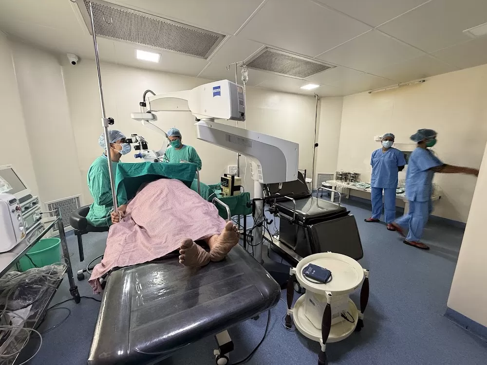 Gondhale Hospital Retina & EYE, ENT & Maternity Home - Photo 6