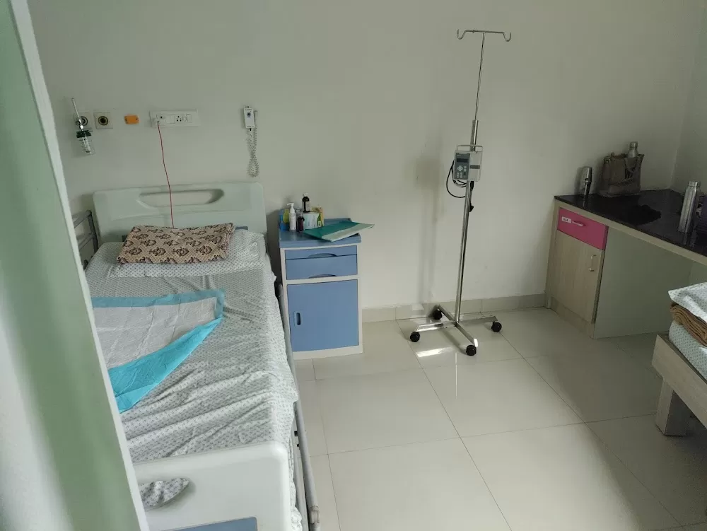 Natus Women & Children Hospital - Mysore road - Photo 4