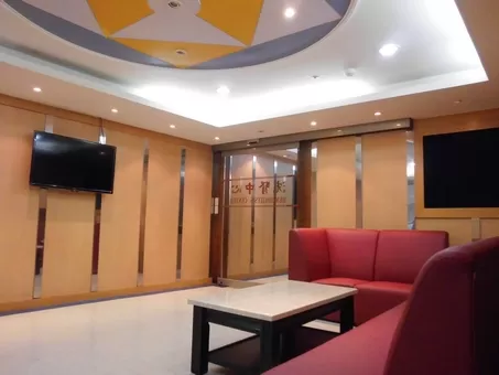 Ren Ai Hospital - Photo 1