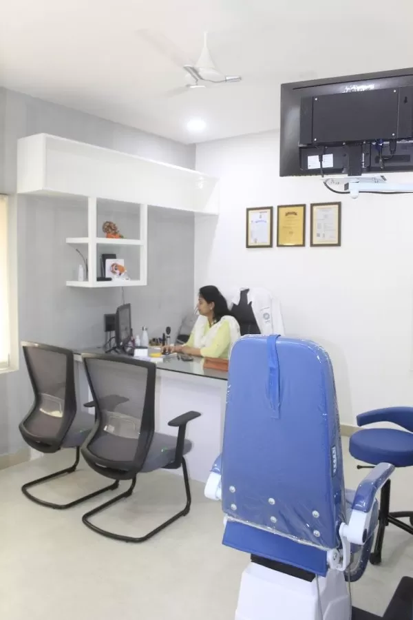 AadyA Eye Care - Photo 5