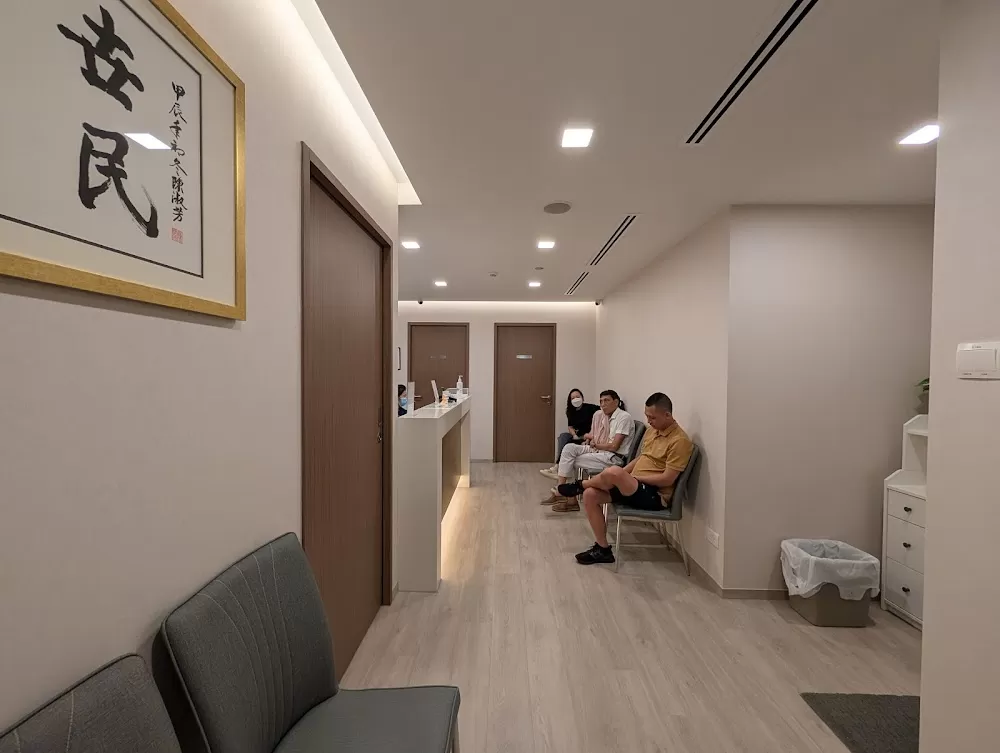 Centre For Urology Robotic & Minimally Invasive Surgery - Photo 2