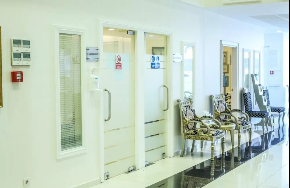 Galati Medical Center - Photo 5