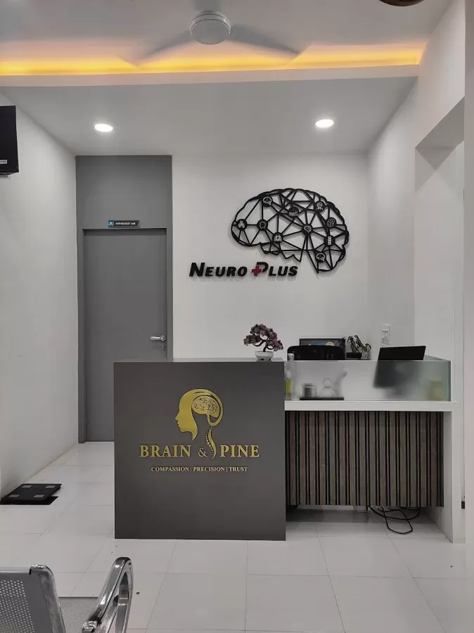 ✅𝗗𝗿. 𝗩𝗶𝘀𝗵𝗮𝗹 𝗦𝗮𝘄𝗮𝗹𝗲'𝘀 𝗡𝗲𝘂𝗿𝗼𝗣𝗹𝘂𝘀 𝗕𝗿𝗮𝗶𝗻 & 𝗦𝗽𝗶𝗻𝗲-Neurophysician/Stroke/Paralysis/Migraine/Epilepsy/Best Neurologist in Nashik - Photo 5