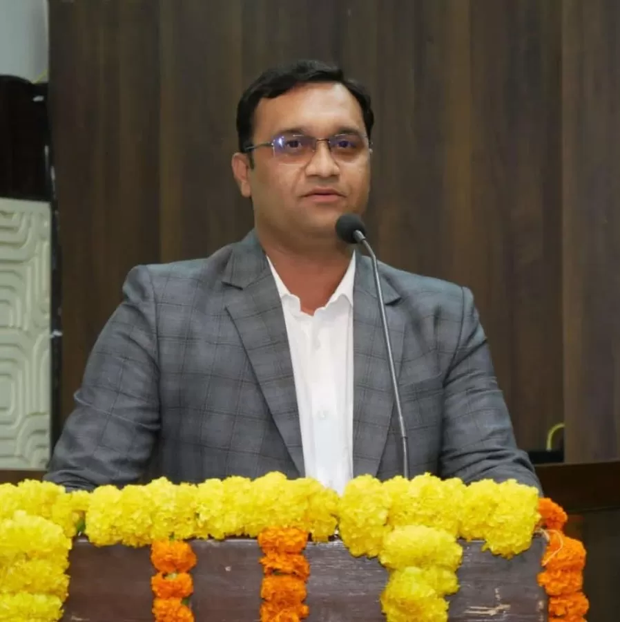 Dr.Vishal Gunjal | Nashik Pain care Centre | Spine & Pain Specialist - Photo 3