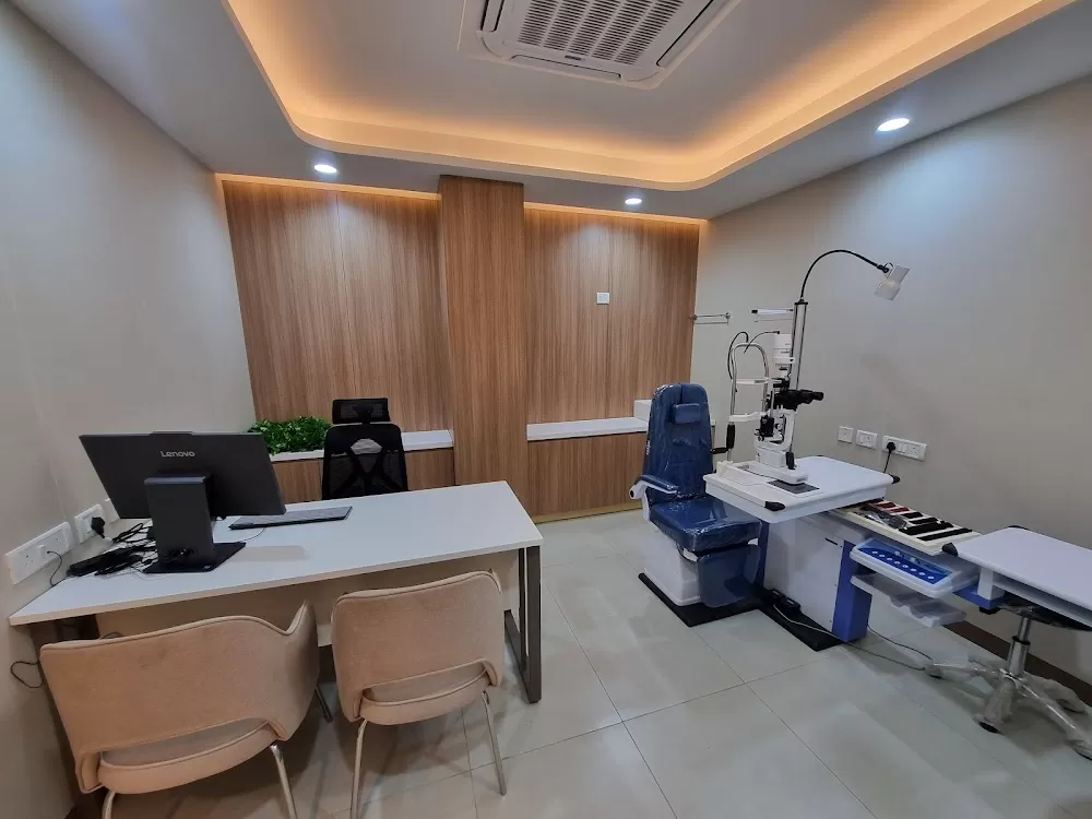 Dr Agarwals Eye Hospital - Arera Colony, Bhopal - Photo 3