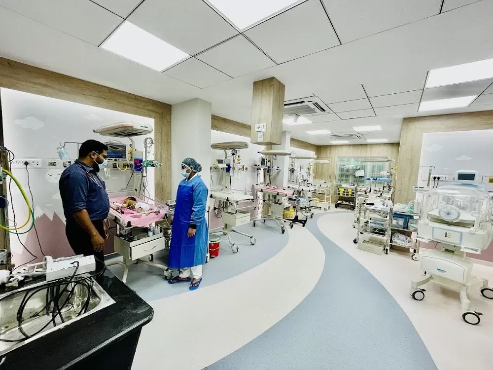 V-Care Hospital - Photo 3