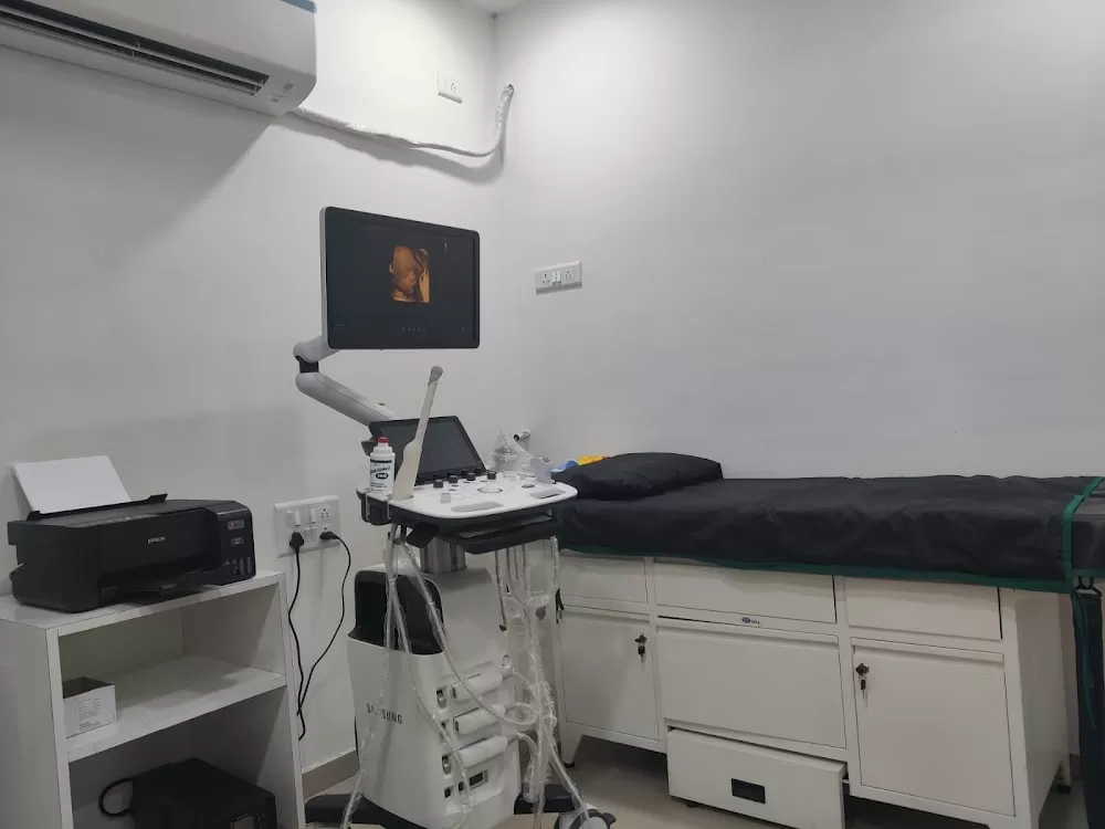 RIDHAM WOMEN'S HOSPITAL - Photo 8
