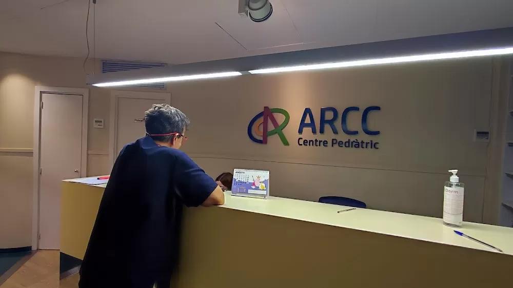 Centre Pediàtric ARCC Barcelona - Photo 4