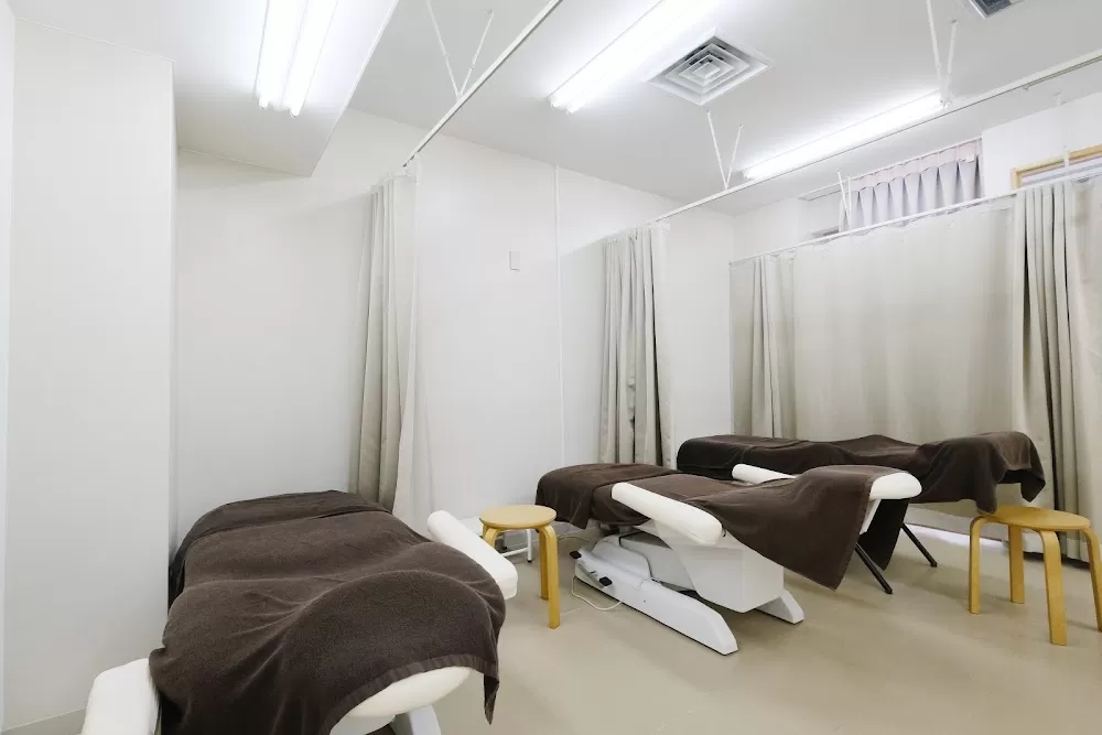 フラルクリニック大阪梅田院（FLALU CLINIC） - Photo 8