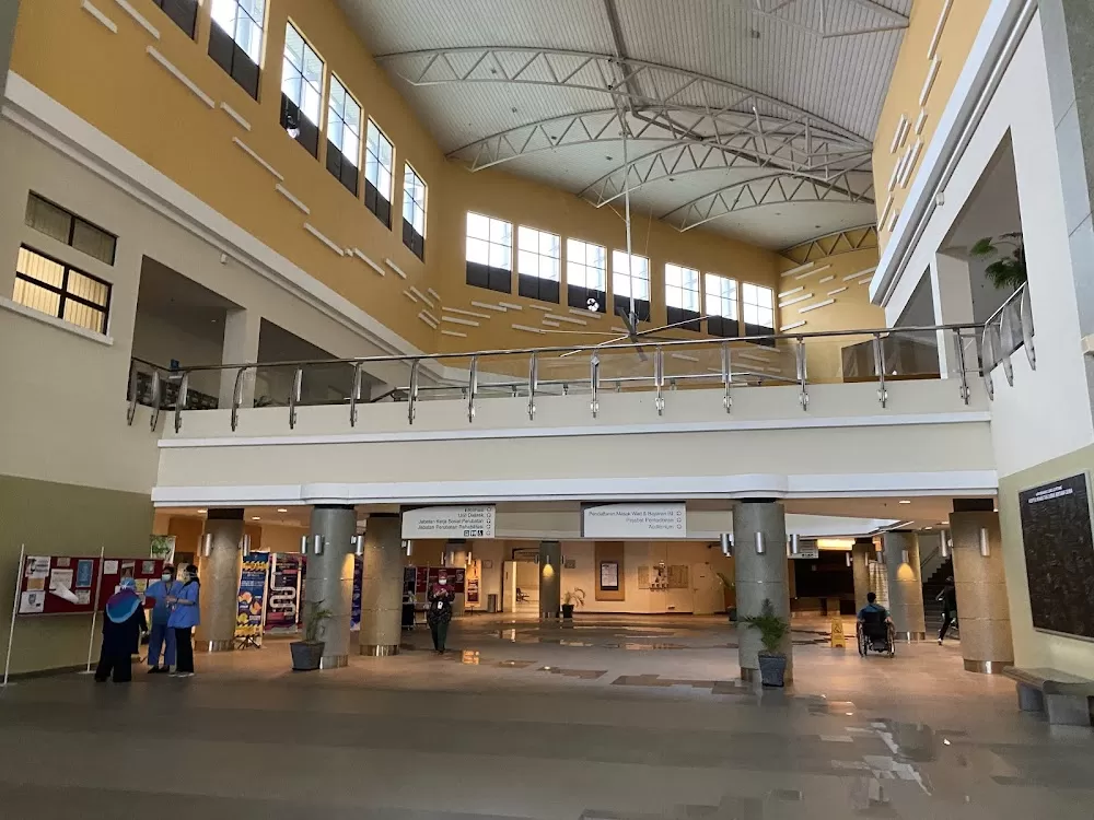 Cheras Rehabilitation Hospital (HRC) - Photo 1