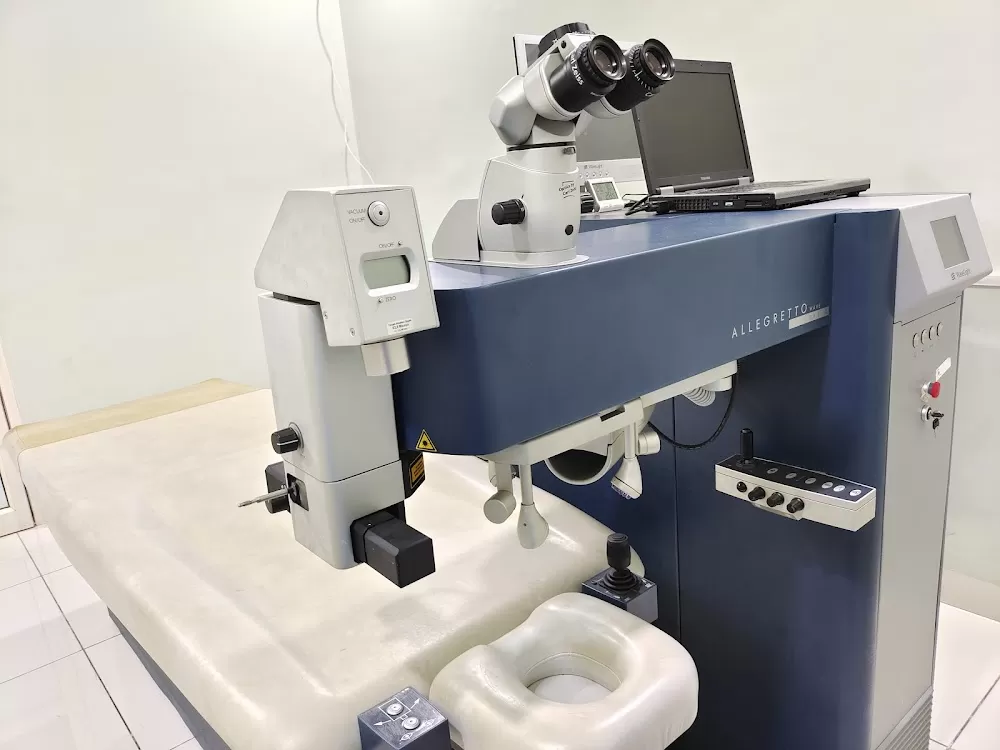 Kabra Eye Hospital - Photo 7