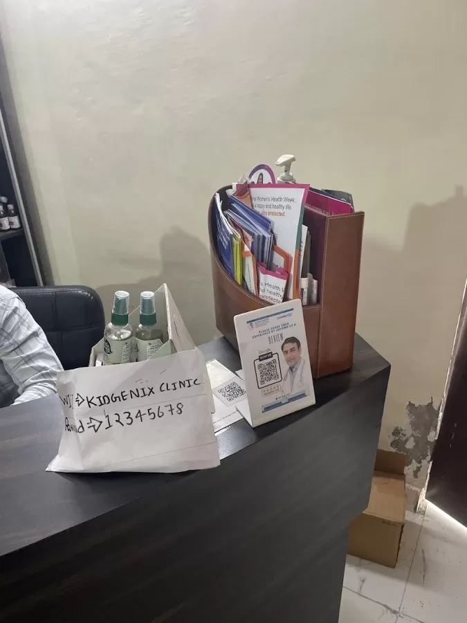 KIDGENIX CHILD CLINIC (Dr Nikhil Mehrotra) - Photo 7