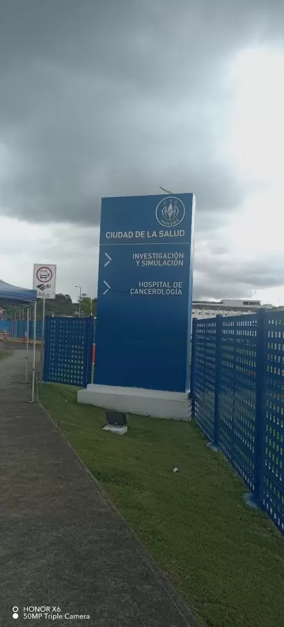 Hospital de Cancerología de Ciudad de la Salud - Photo 4
