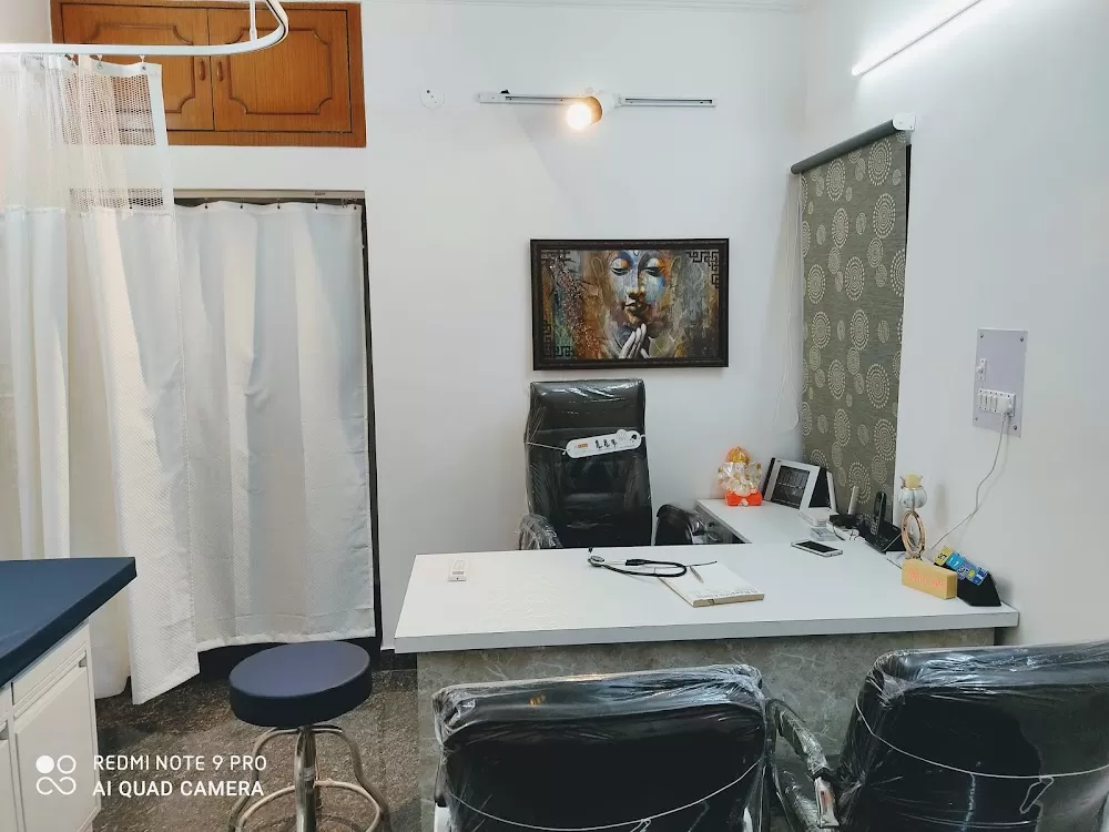 Dr Shekhar Varshney | Respiro & Child Clinic | Pulmonologist In Yashoda Superspeciality Hospital kaushambi | Delhi NCR| - Photo 1