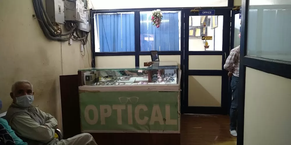 Guru Ka Langar Eye Hospital - Photo 7