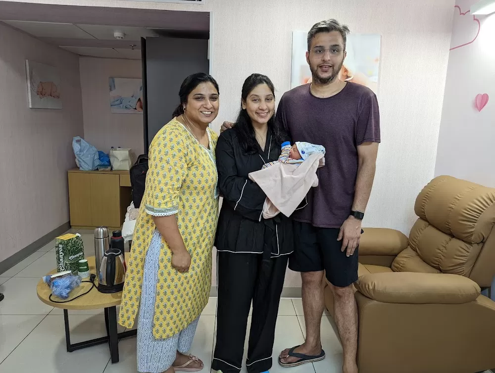 Dr. Nidhi Bansal Gupta - Photo 2