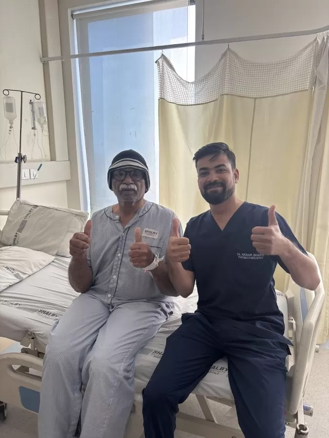 Dr. Vivek Sharma - Photo 6