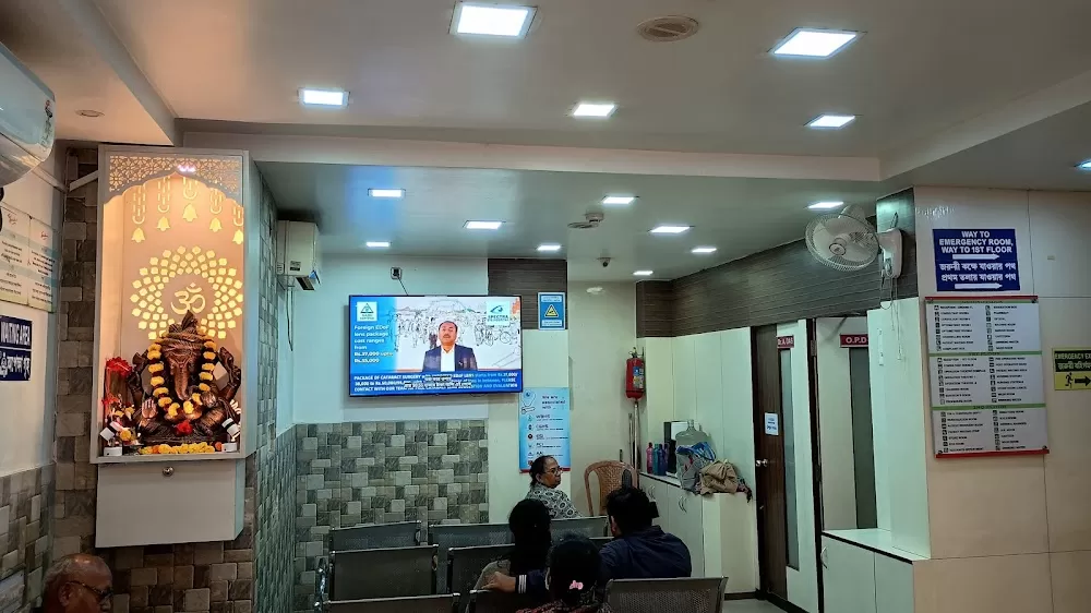 Spectra Eye Foundation - Best Eye Hospital in Kolkata, Cataract, Glaucoma, Dry Eye Treatment and Retina Surgery - Photo 2