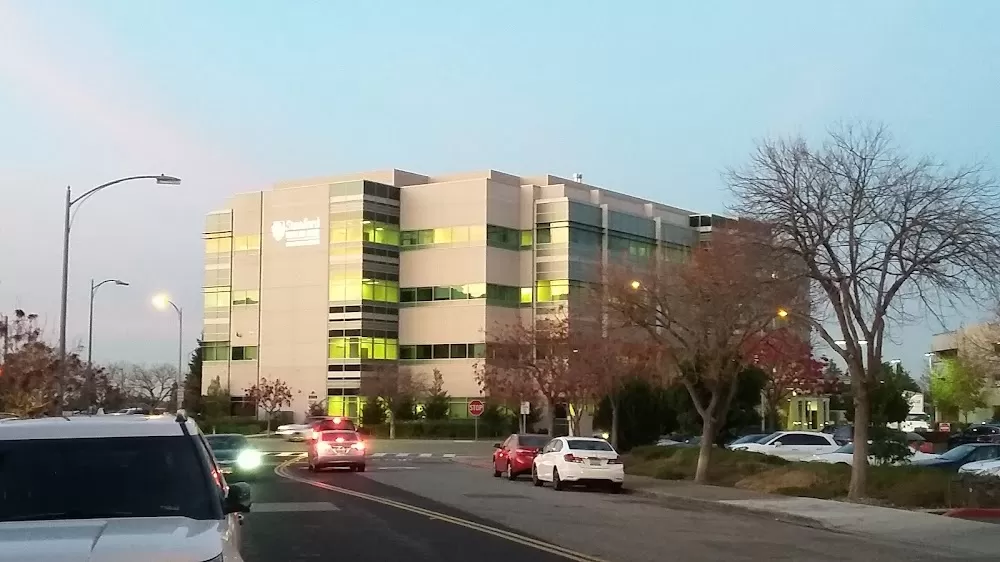 Good Samaritan Hospital - Photo 5