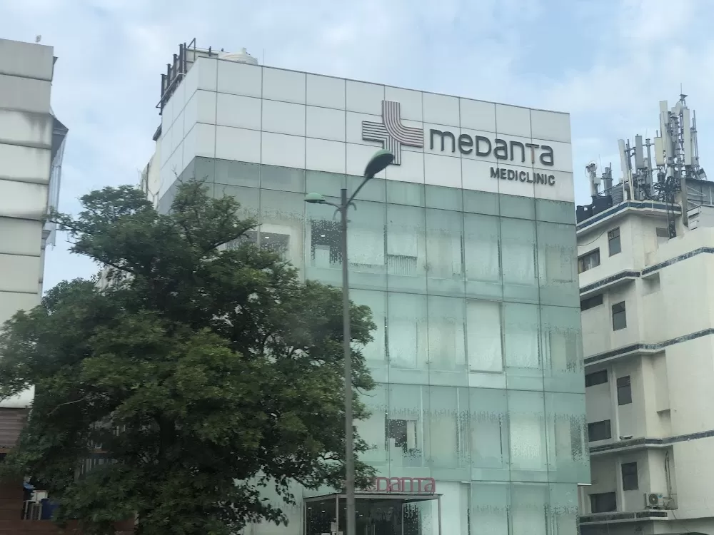 Medanta Mediclinic - Defence Colony - South Delhi - Photo 1