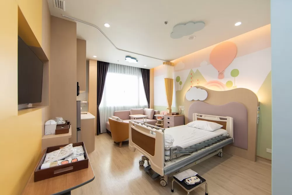 ศูนย์กุมารเวช - Child Health Center - Photo 2