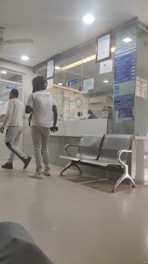Kathuria Hospital - Photo 2