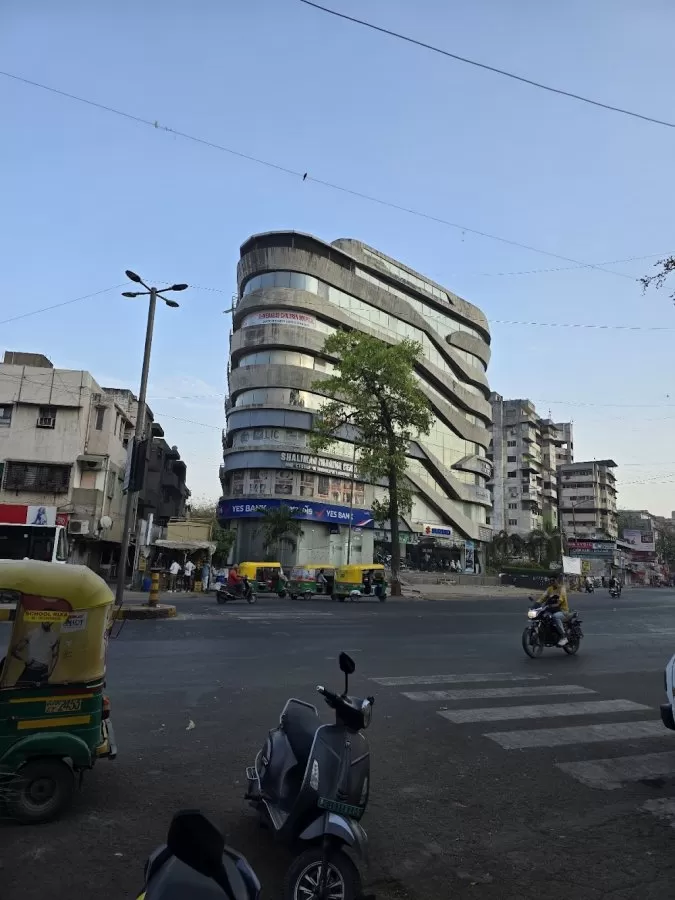 Ahmedabad children Hospital - Photo 2