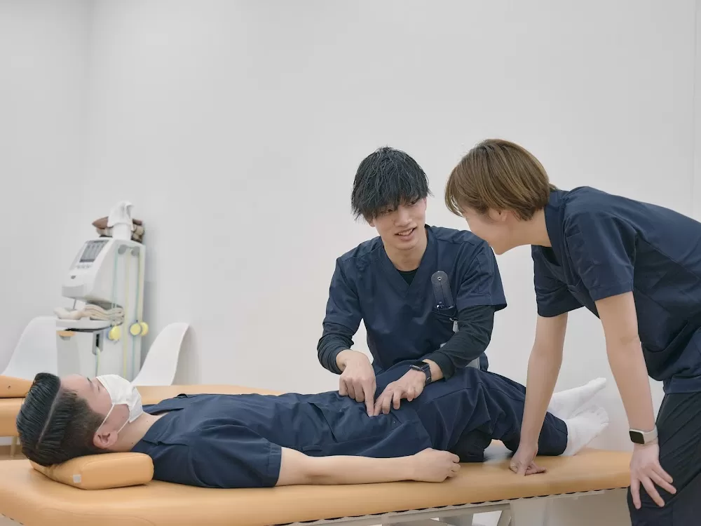 Awa Orthopedic Surgeon Clinic - Photo 8