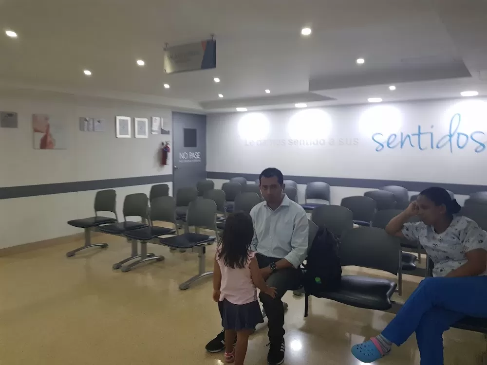 Clínica Orlant - Sede Principal (Clínica de Otorrinolaringología de Antioquia) - Photo 3
