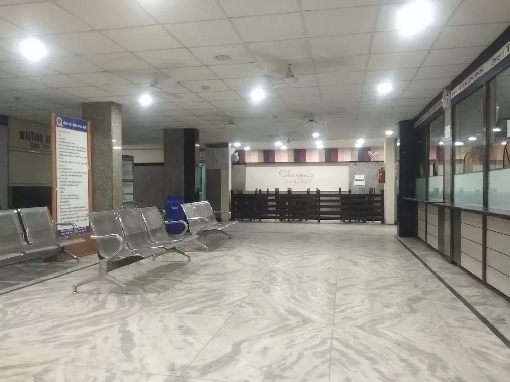 GURU TEG BAHADUR SAHIB (C) HOSPITAL - Photo 4