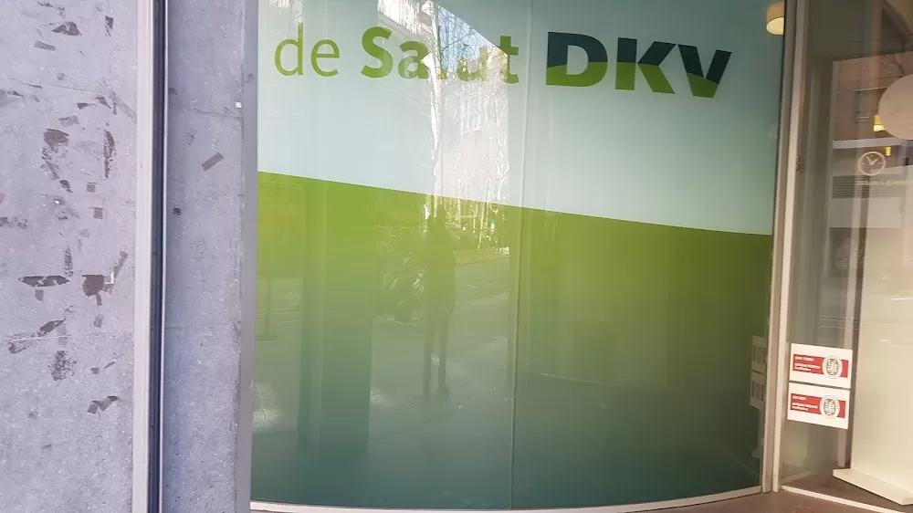 Espai de Salut DKV Comte D'Urgell Barcelona - Photo 7