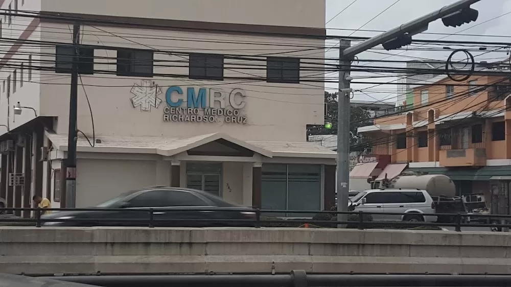 Dr. Richardson Cruz Medical Center - Photo 4
