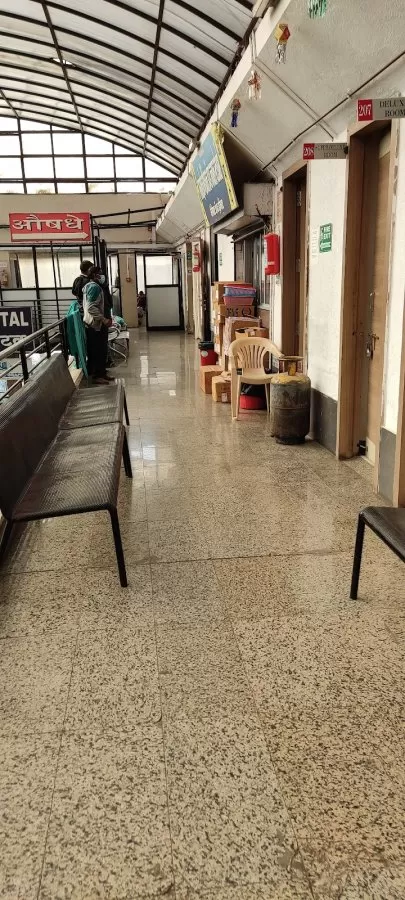 Sunrise Hospital - Photo 7
