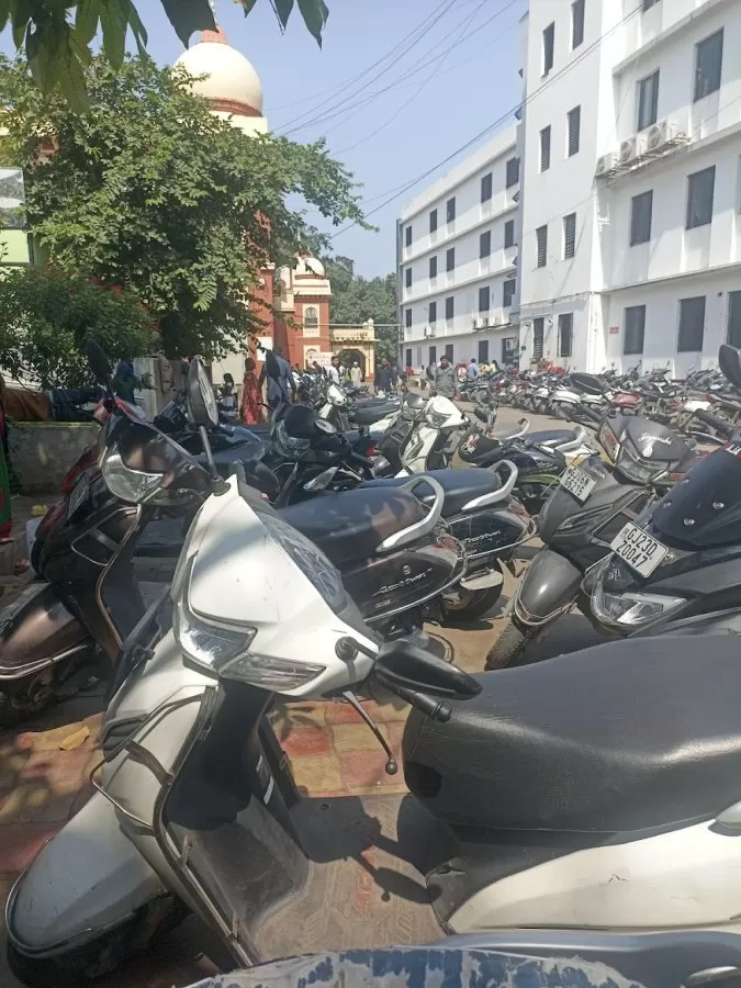 Sir Sayajirao General (SSG) Hospital - Photo 8
